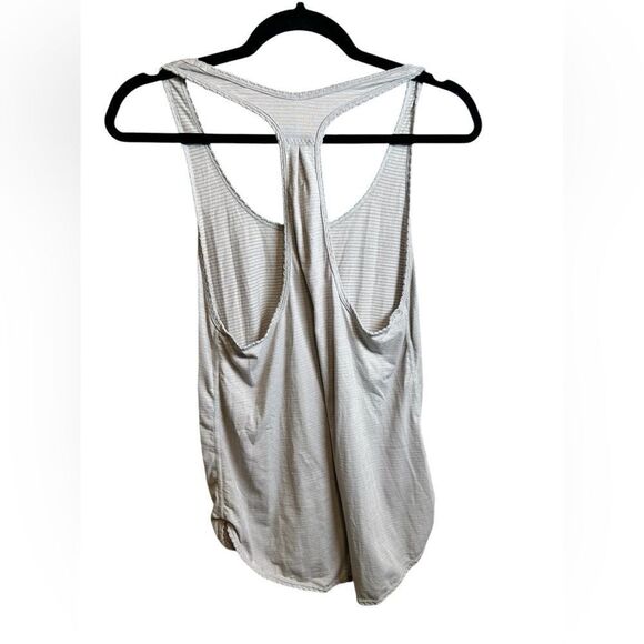GUC Lululemon Women’s 105 F Singlet Athletic Workout Tank Silver Slate- Size 6 - Picture 5 of 7